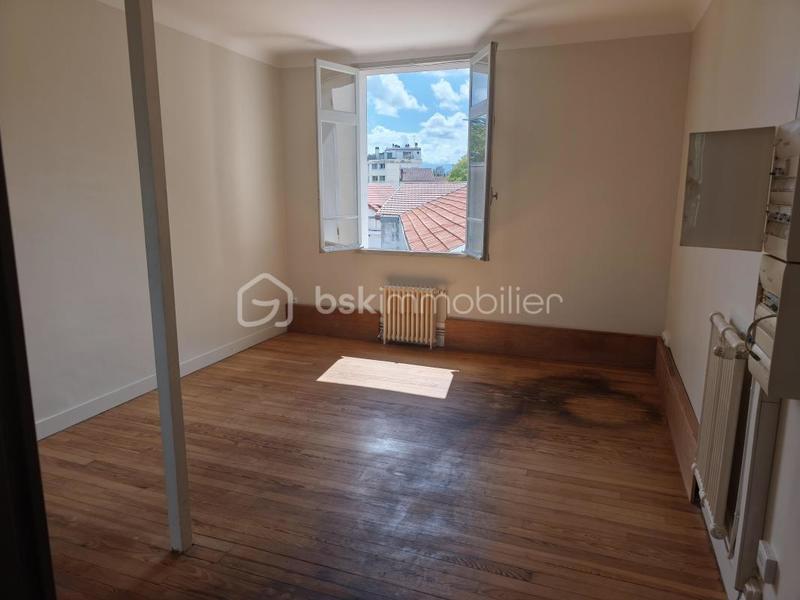 Appartement - 89 m² - 4 pièces