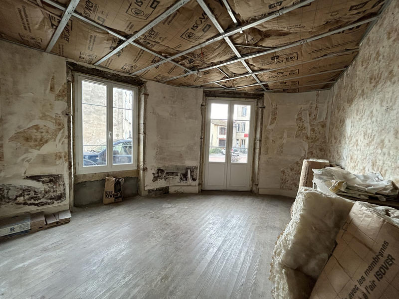 Immeuble - 76 m² - 6 pièces