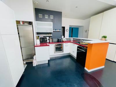 Maison d'architecte - 110 m² - 5 pièces