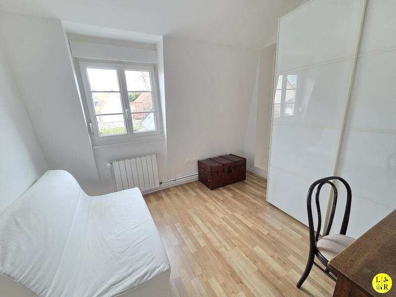 Maison - 273 m² - 6 pièces