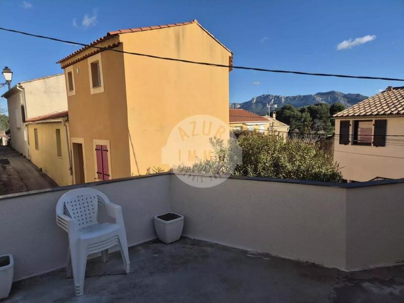 Appartement - 75 m² - 3 pièces