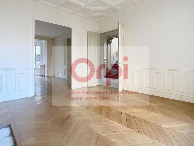 Hôtel particulier - 289 m² - 7 pièces