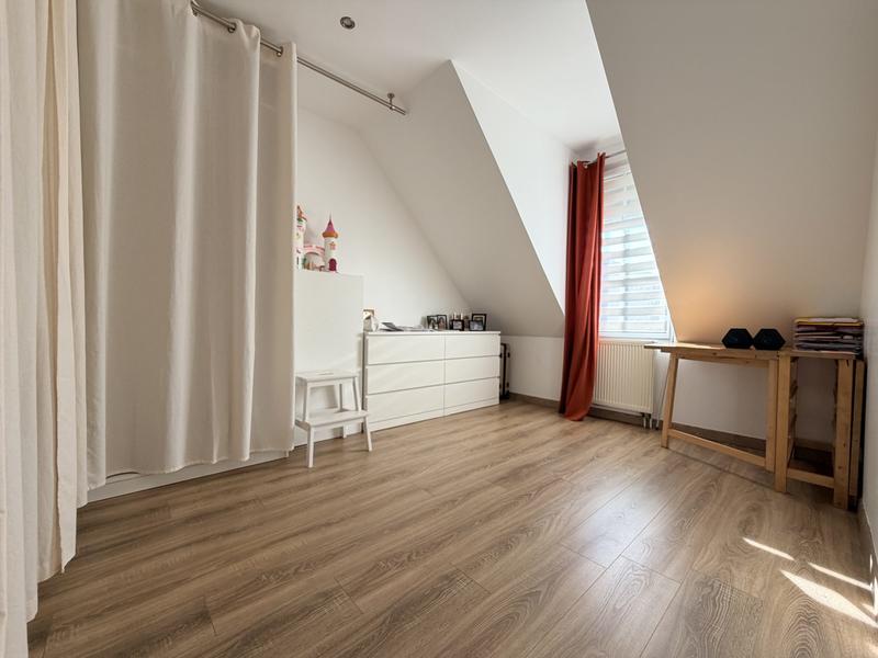 Maison - 97 m² - 5 pièces