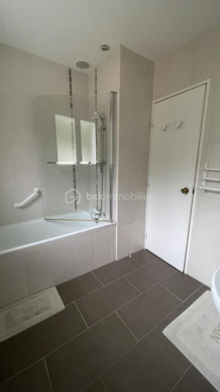 Pavillon - 125 m² - 5 pièces