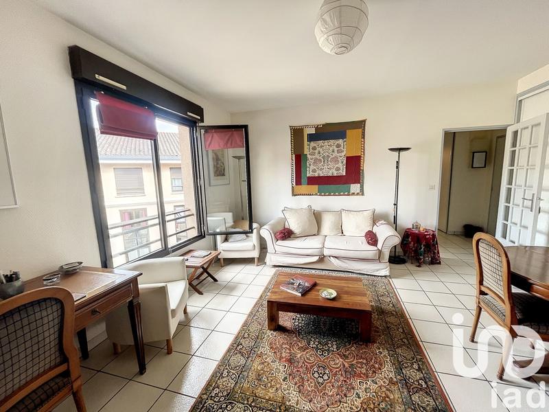 Appartement - 49 m² - 2 pièces