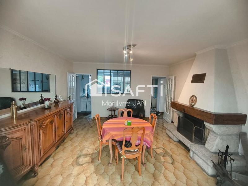 Maison - 139 m² - 7 pièces
