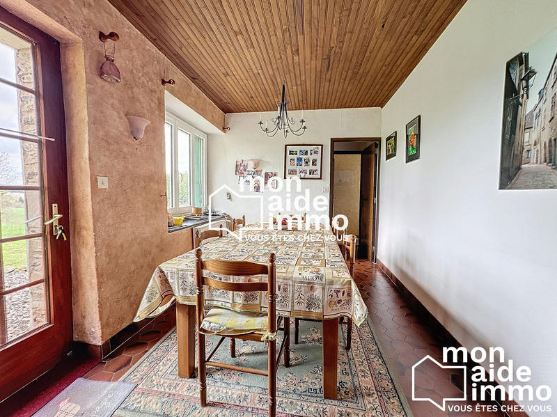 Maison - 105 m² - 4 pièces