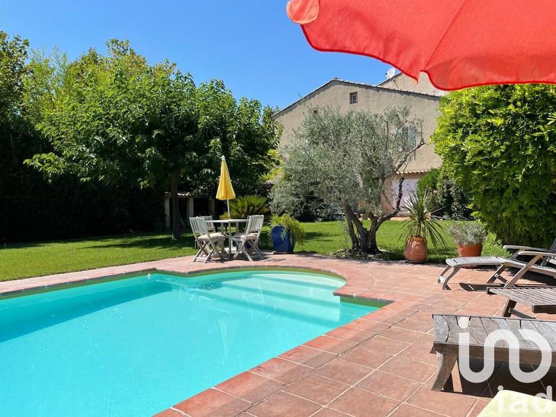 Maison de ville - 227 m² - 6 pièces