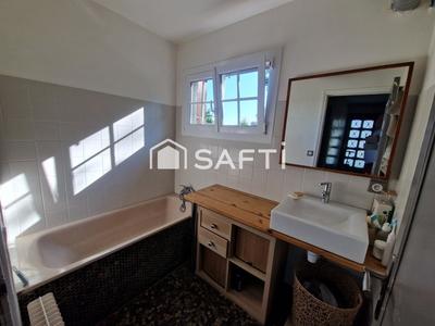 Maison - 82 m² - 4 pièces