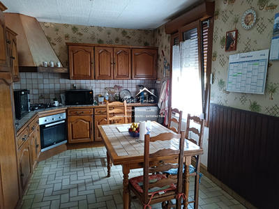 Maison - 100 m² - 5 pièces