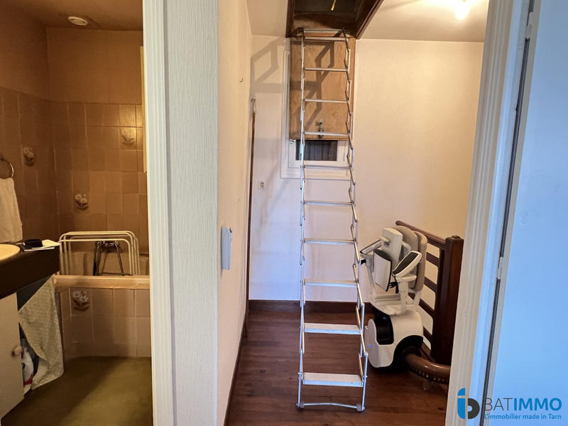 Maison - 96 m² - 5 pièces