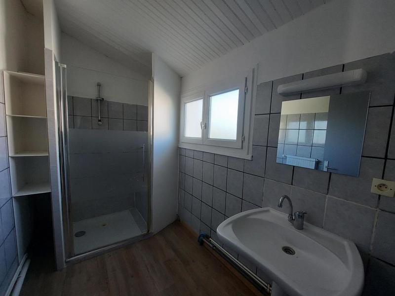 Maison - 94 m² - 5 pièces