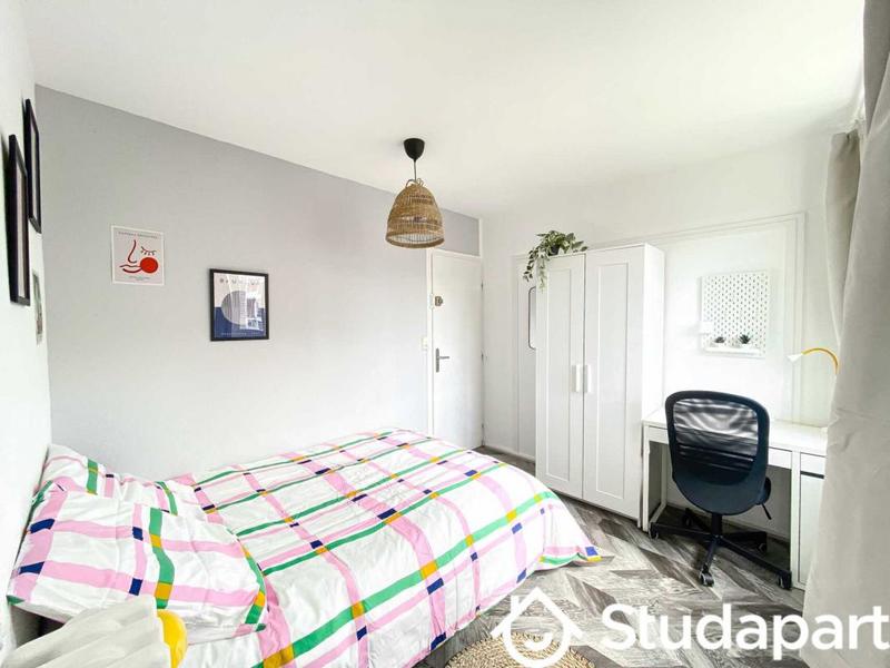 Appartement - 64 m² - 1 pièce