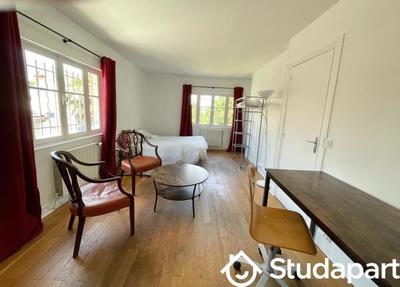 Chambre - 16 m² - 1 pièce