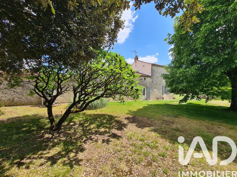 Maison de campagne - 120 m² - 4 pièces