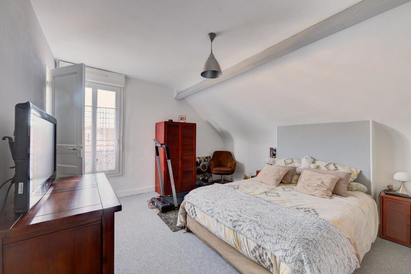 Maison - 135 m² - 6 pièces