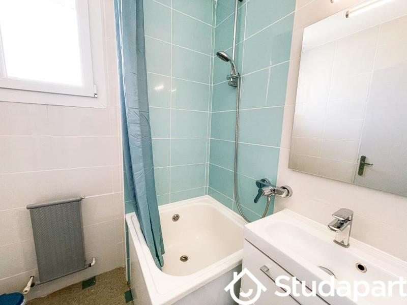 Appartement - 70 m² - 4 pièces