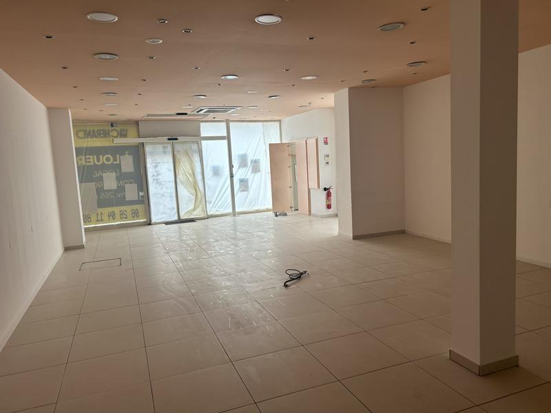 Local commercial - 265 m²