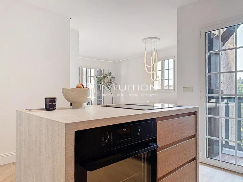 Appartement - 84 m² - 3 pièces