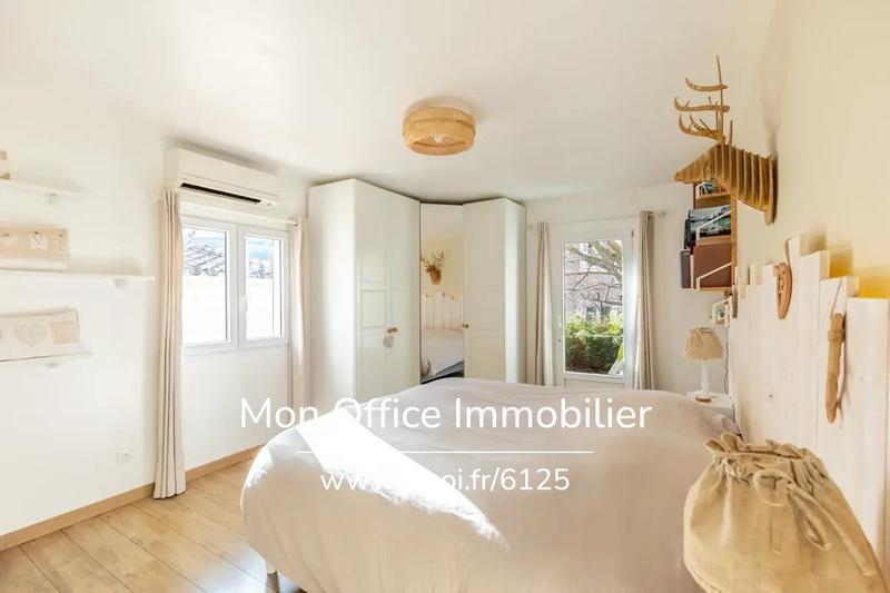 Maison - 144 m² - 5 pièces