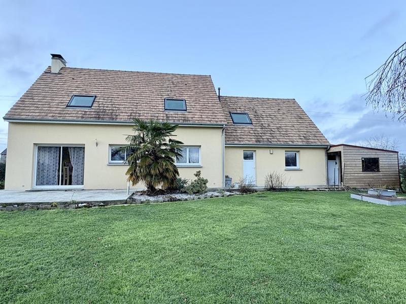 Maison - 114 m² - 6 pièces
