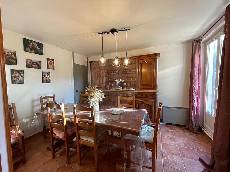 Maison - 174 m² - 10 pièces