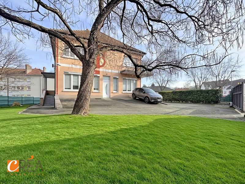 Loft - 52 m² - 2 pièces