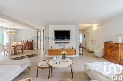 Maison - 163 m² - 7 pièces