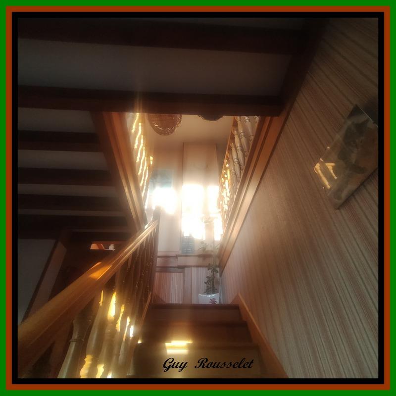 Propriété - 210 m² - 9 pièces