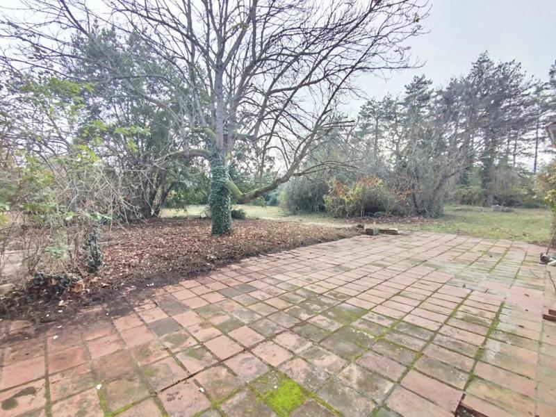 Propriété - 280 m² - 10 pièces