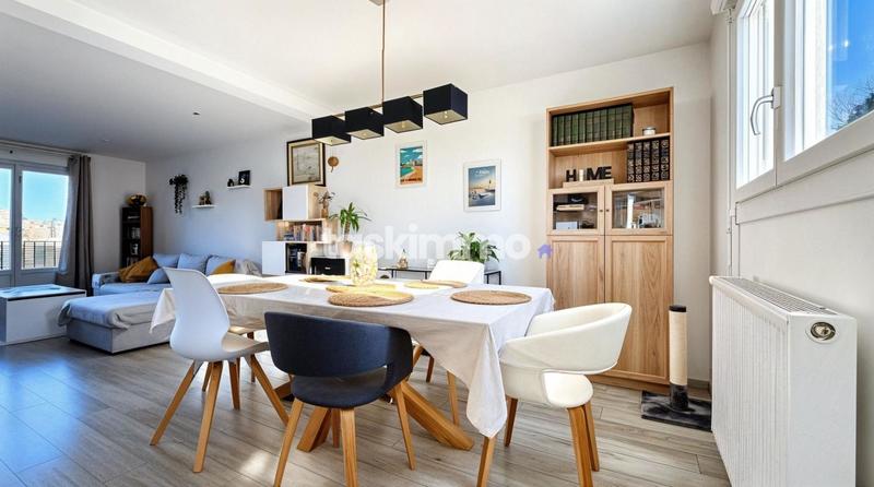 Appartement - 70 m² - 3 pièces