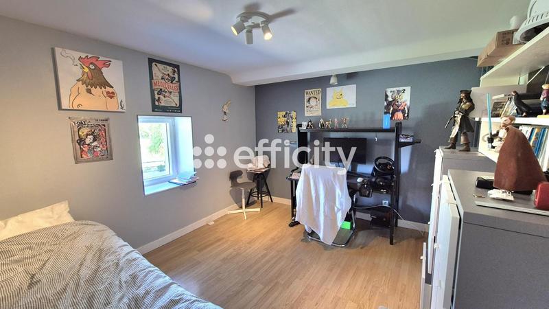 Maison - 537 m² - 17 pièces