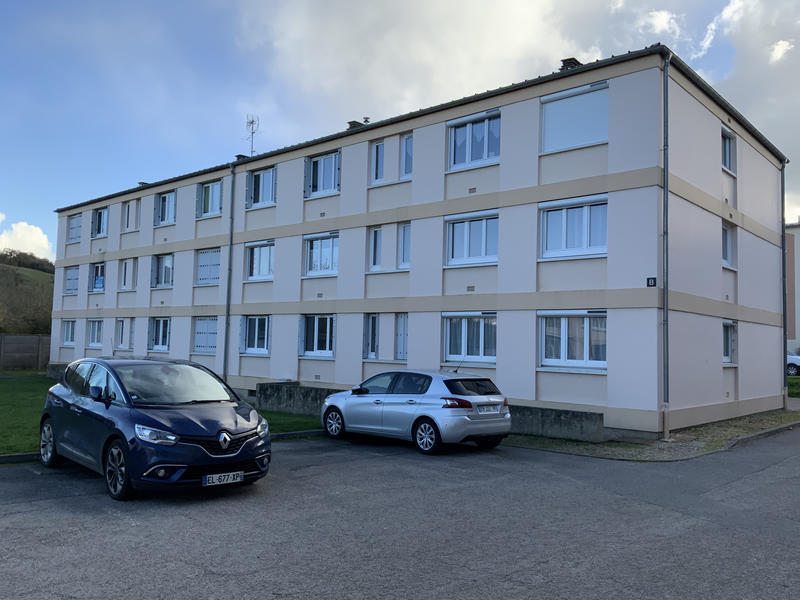 Appartement - 75 m² - 3 pièces