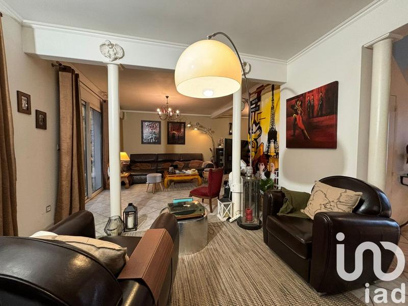 Maison - 166 m² - 6 pièces