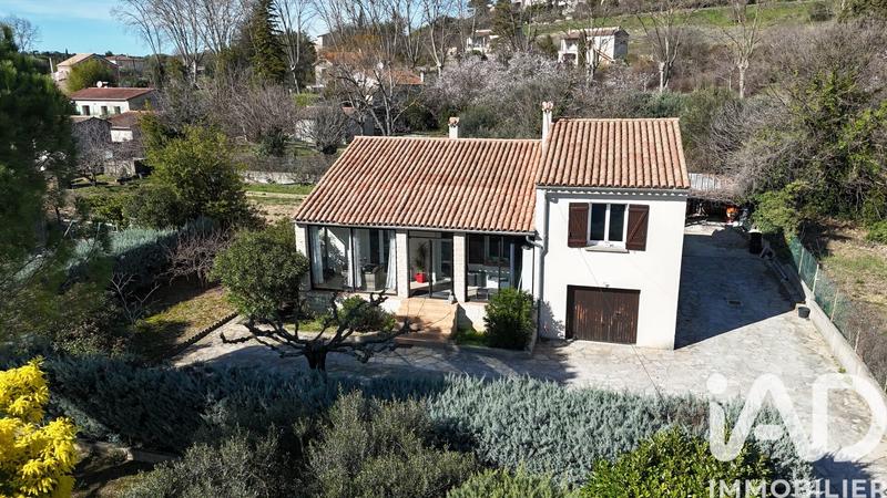 Maison - 102 m² - 5 pièces