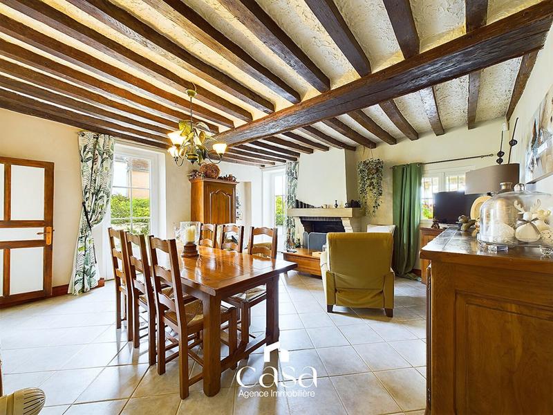 Maison - 188 m² - 7 pièces