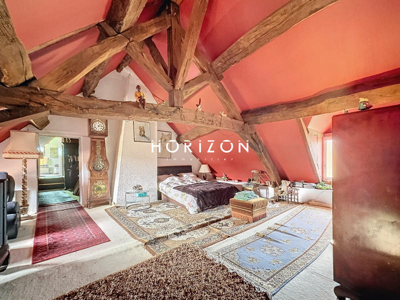 Maison ancienne - 200 m² - 7 pièces