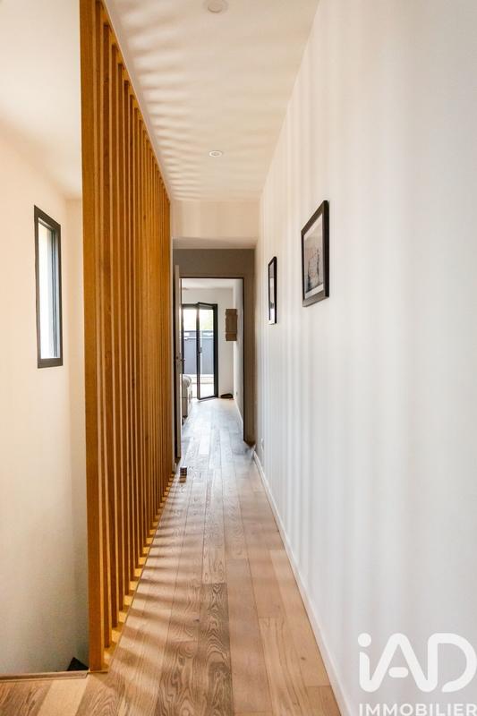 Maison de maîtres - 281 m² - 8 pièces