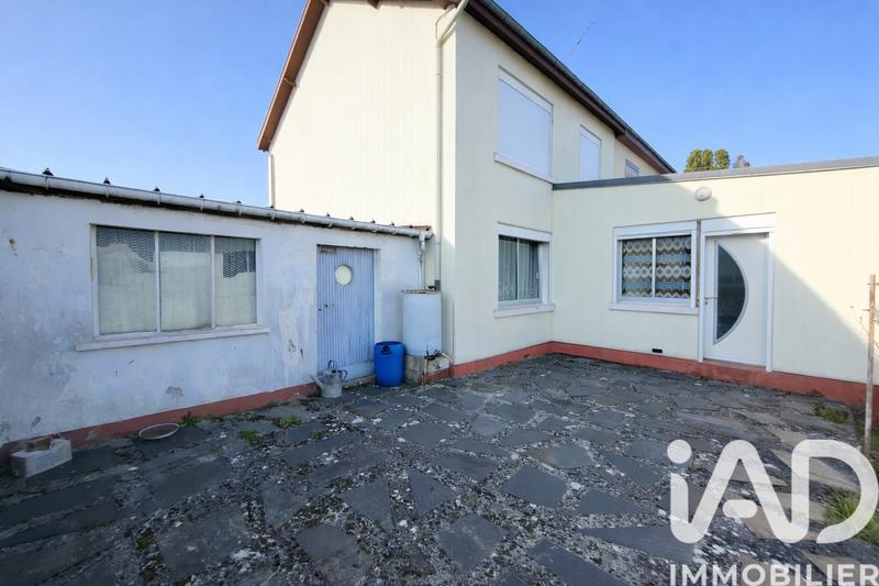 Maison - 87 m² - 5 pièces