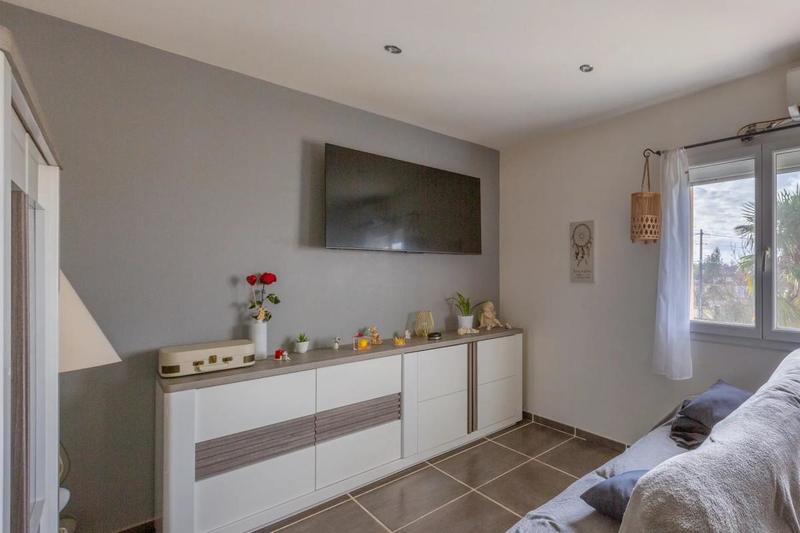 Maison - 188 m² - 8 pièces