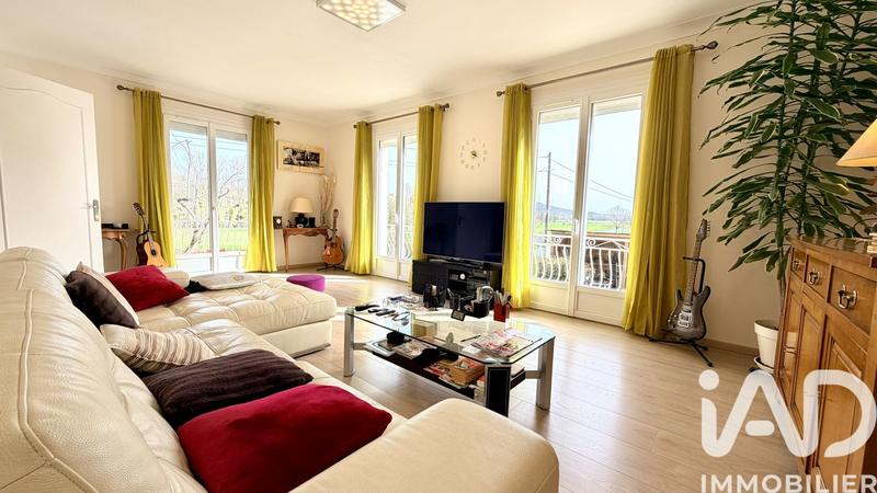 Maison - 199 m² - 8 pièces