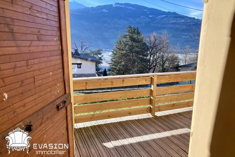 Maison - 182 m² - 6 pièces