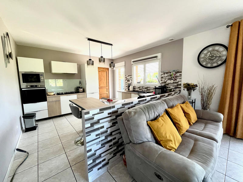 Maison - 105 m² - 4 pièces