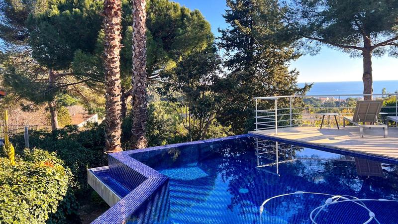 Maison - 167 m² - 5 pièces