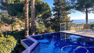 Maison - 167 m² - 5 pièces