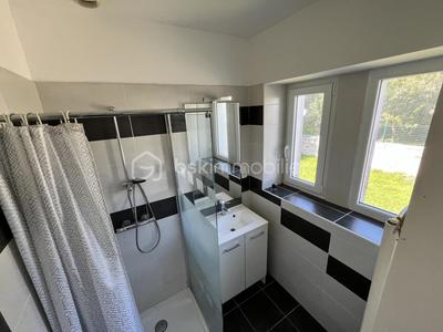 Immeuble - 90 m² - 6 pièces