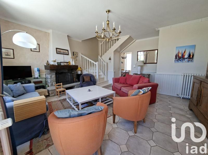 Maison - 103 m² - 8 pièces