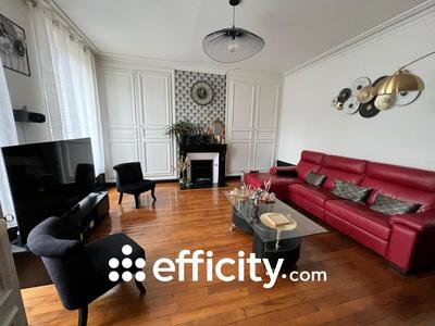 Maison - 105 m² - 4 pièces