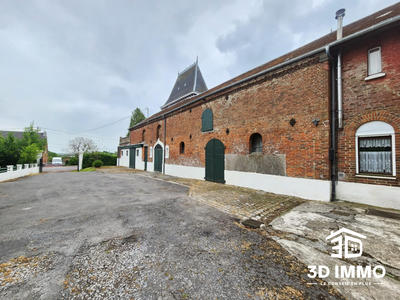 Maison - 210 m² - 6 pièces