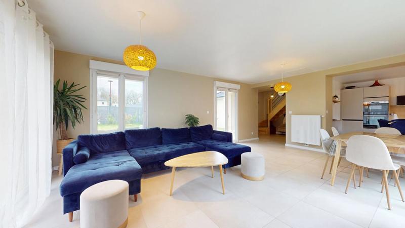 Maison - 130 m² - 6 pièces